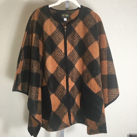 BOB MACKIE Jackets & Blazers - BOB MACKIE WEARABLE ART BROWN PLAID CAPE